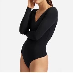 NWT Everlane Long Sleeve V Neck Bodysuit Black XS